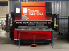 Pressa piegatrice CNC AMADA HFT 50-20