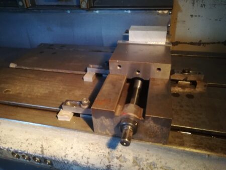 CINCINNATI MILACRON SABRE 1000