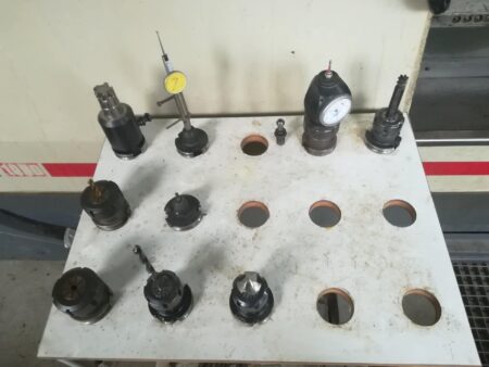 CINCINNATI MILACRON SABRE 1000