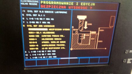 CINCINNATI_MILACRON_SABRE_1000