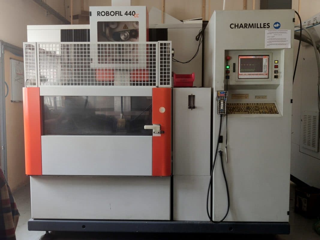 AGIE CHARMILLES ROBOFIL 440 CC Wire EDM