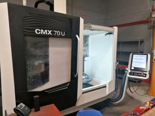 DMG MORI CMX 70 U