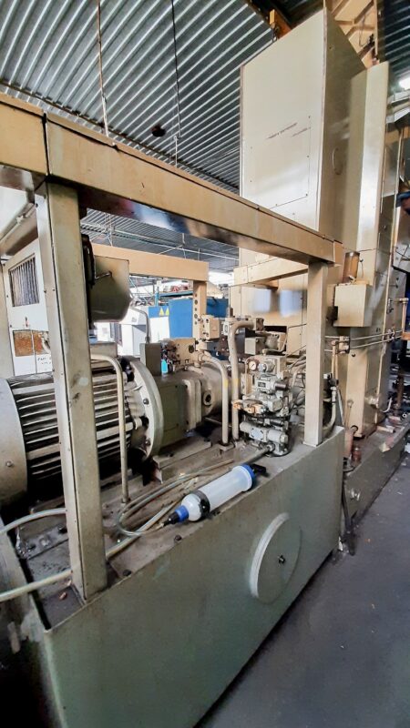 STANKOIMPORT KIROV 7633 P/H