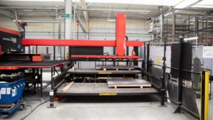 AMADA VIPROS 368 King