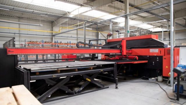 AMADA VIPROS 368 King