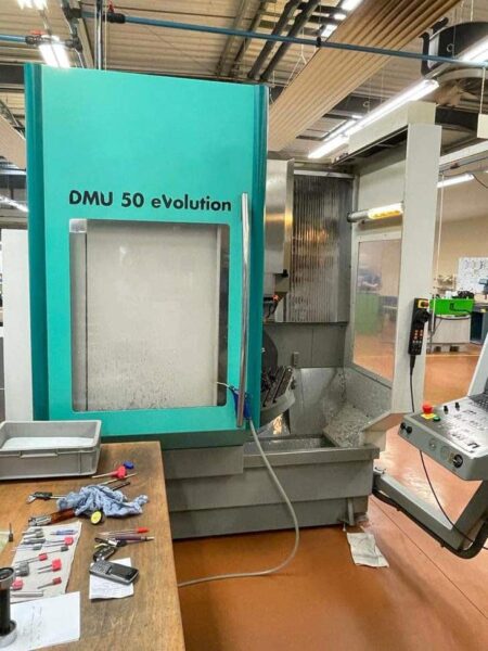 DECKEL MAHO DMU 50 EVOLUTION