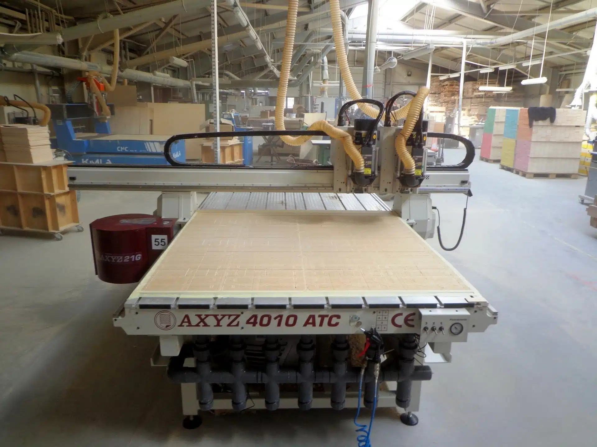 Fresadora CNC para madera AXYZ 4010 ATC - MASZYNERIA