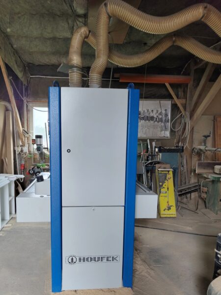 HOUFEK SPB 1100 BULDOG 5