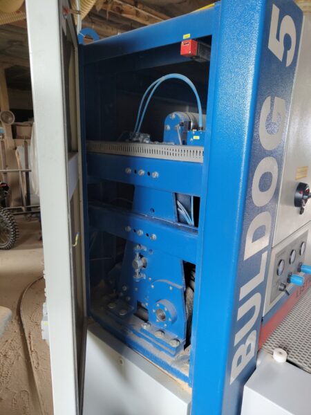 HOUFEK SPB 1100 BULDOG 5