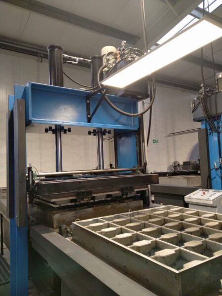 Prasa hydrauliczna 80 t