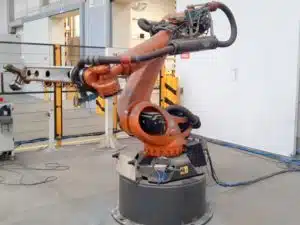 KUKA KR 210 R3100 ULTRA