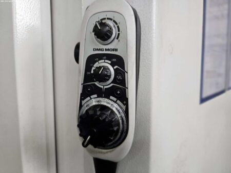 DMG MORI CMX 70 U