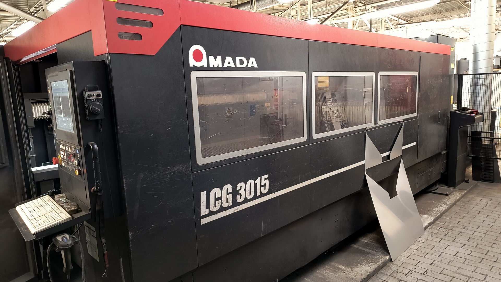 AMADA LCG3015