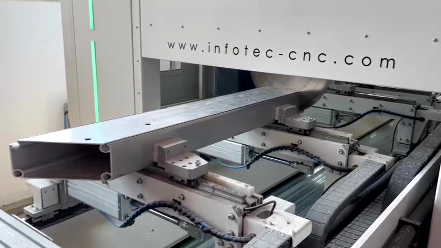 InfoTEC 6205 PRO 5 AXIS