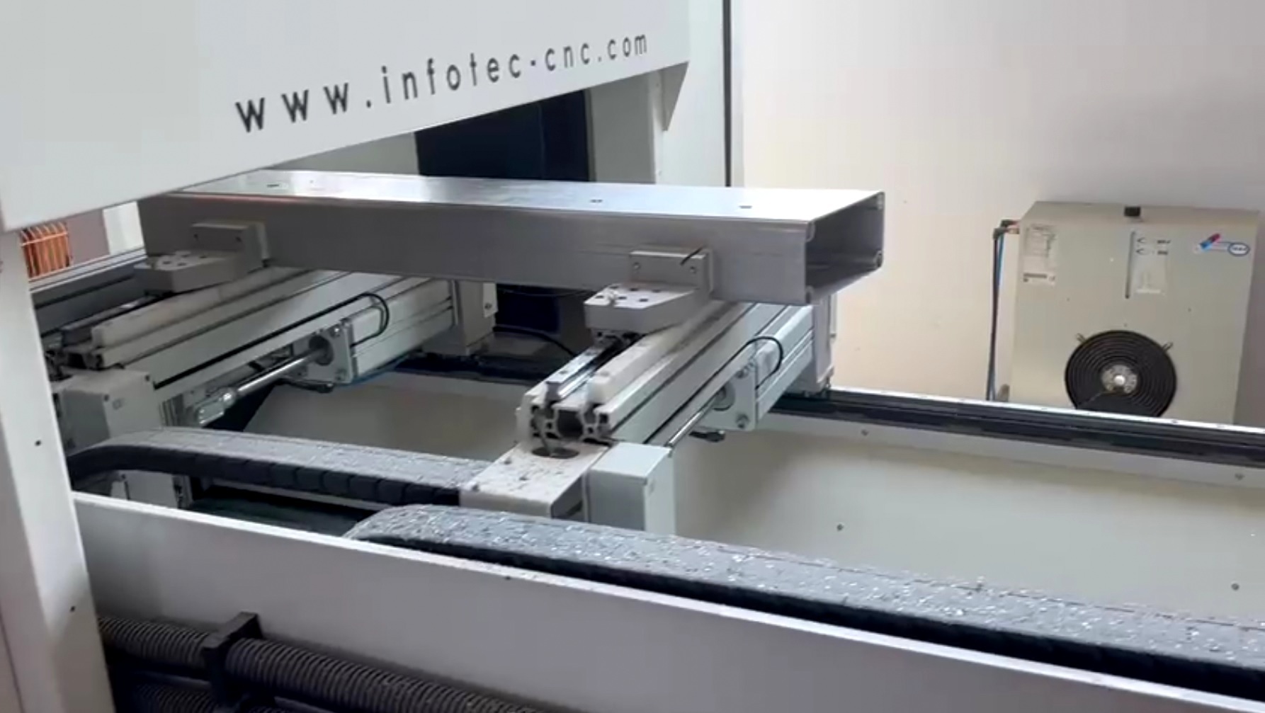 InfoTEC 6205 PRO 5 AXIS