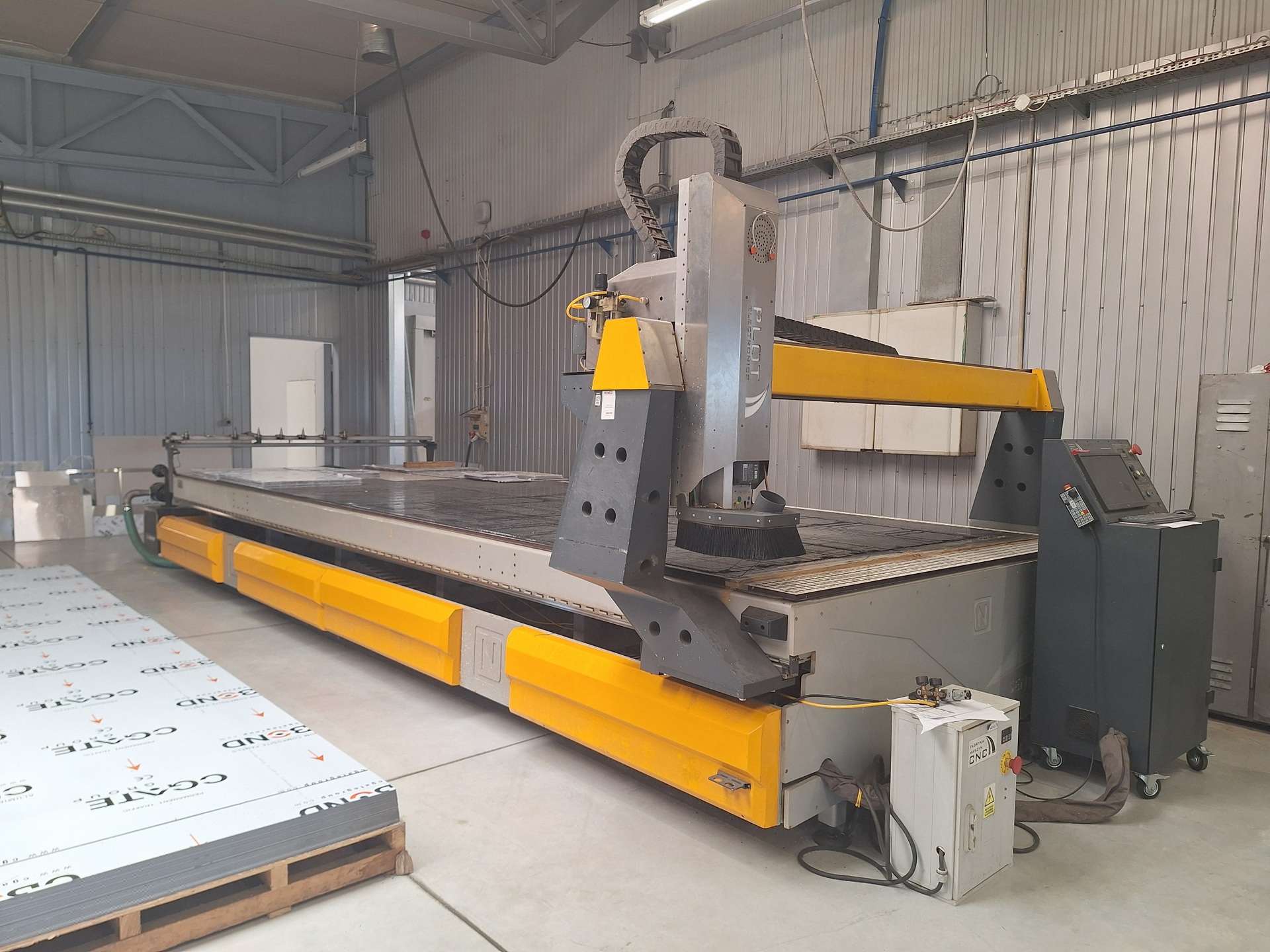 PLOT ELECTRONICS SENTINEL N 2160