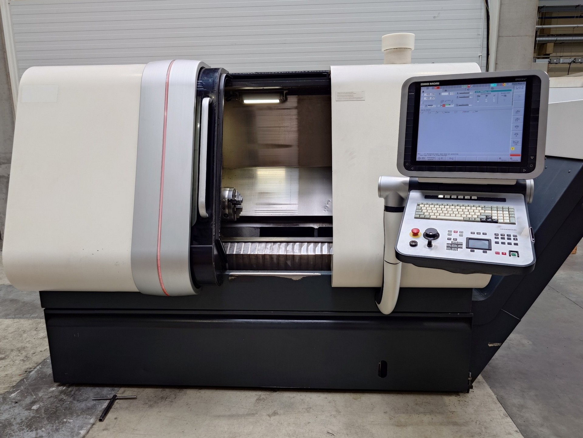 DMG MORI NEF 400