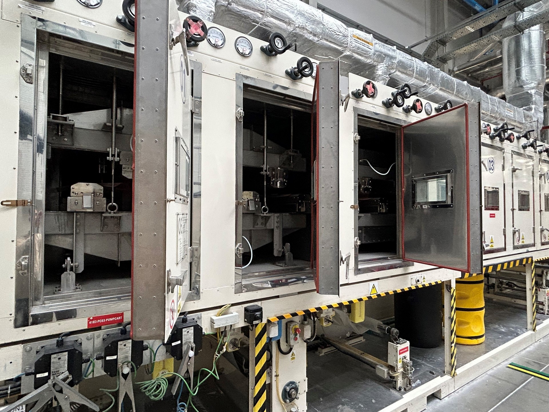 CROWN MACHINERY R-LTDA