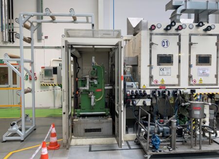 CROWN MACHINERY R-LTDA