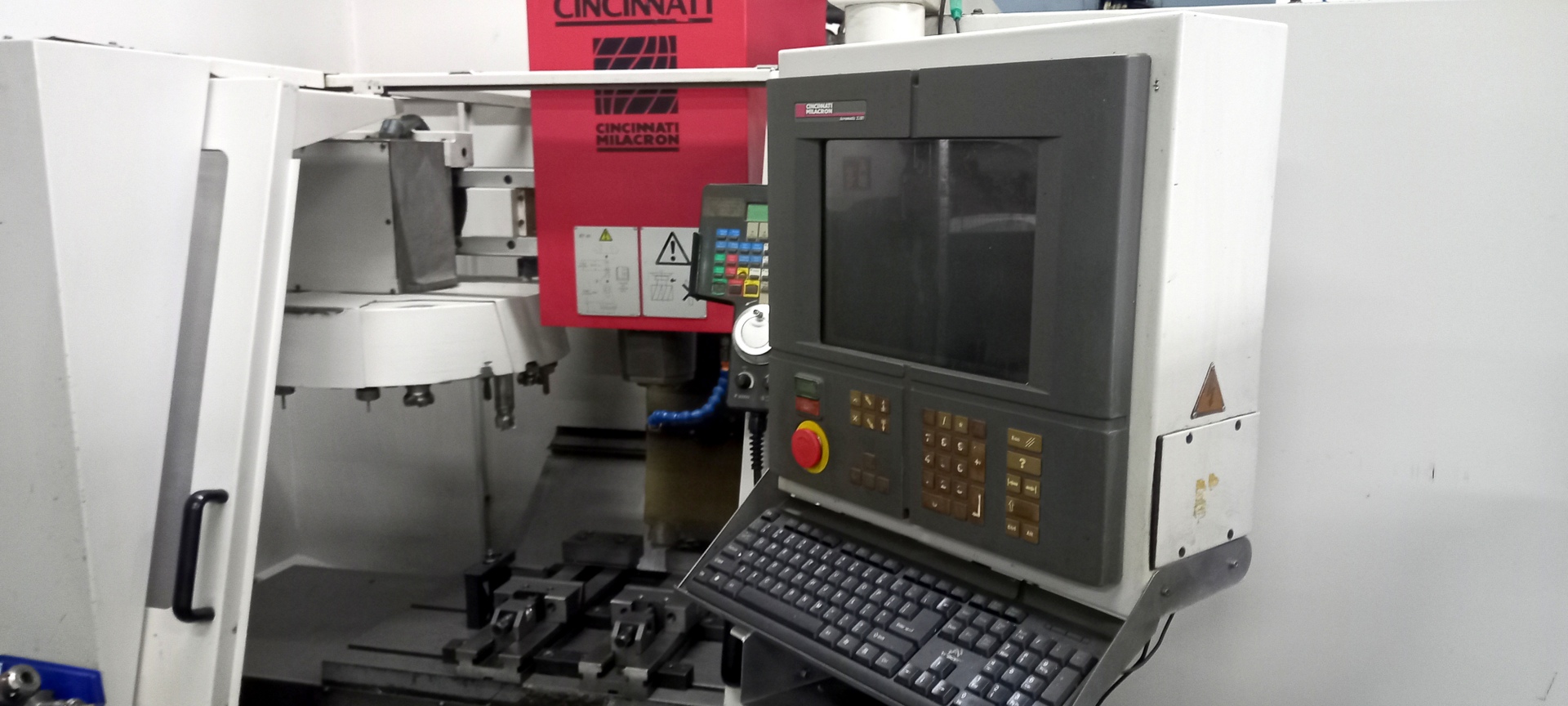 CINCINNATI MILACRON DART 750