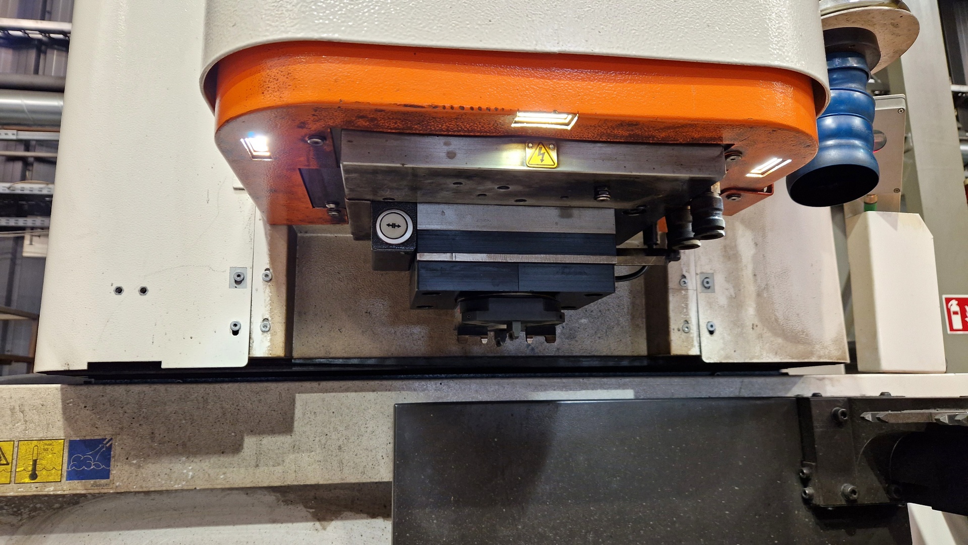 AGIE CHARMILLES FORM 400 vP