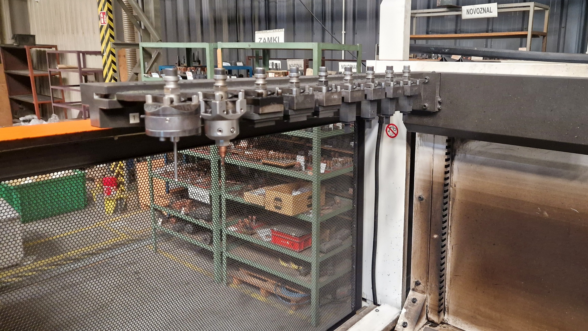 AGIE CHARMILLES FORM 400 vP