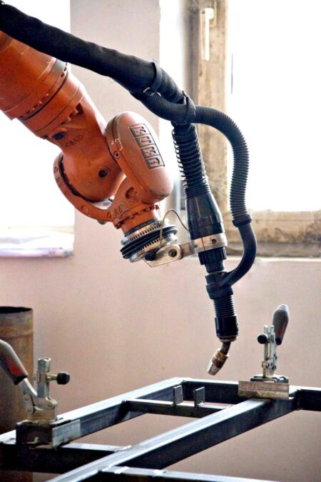 KUKA KR 30 L16‑2