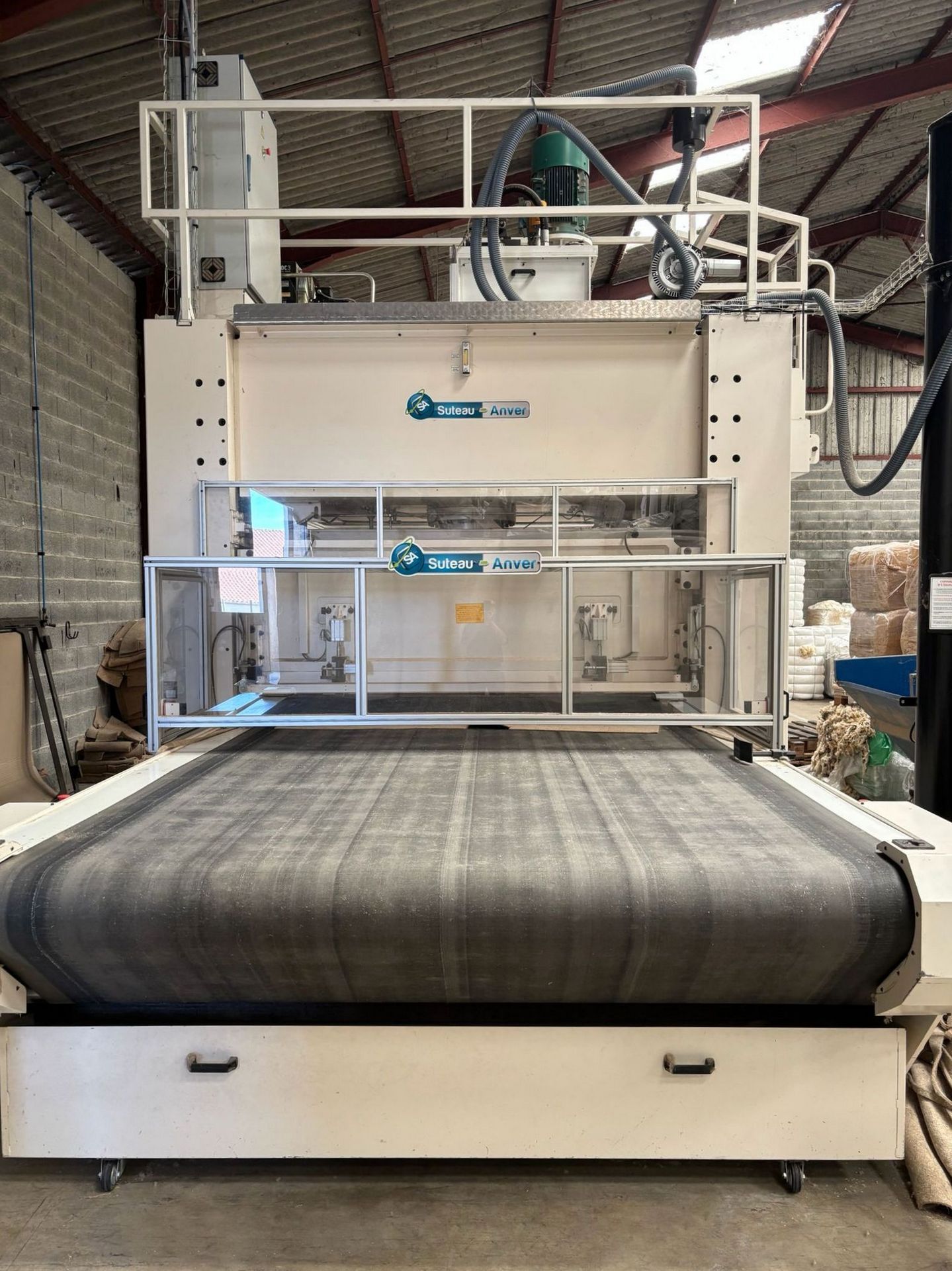 SUTEAU ANVER VFS 22x15 200t