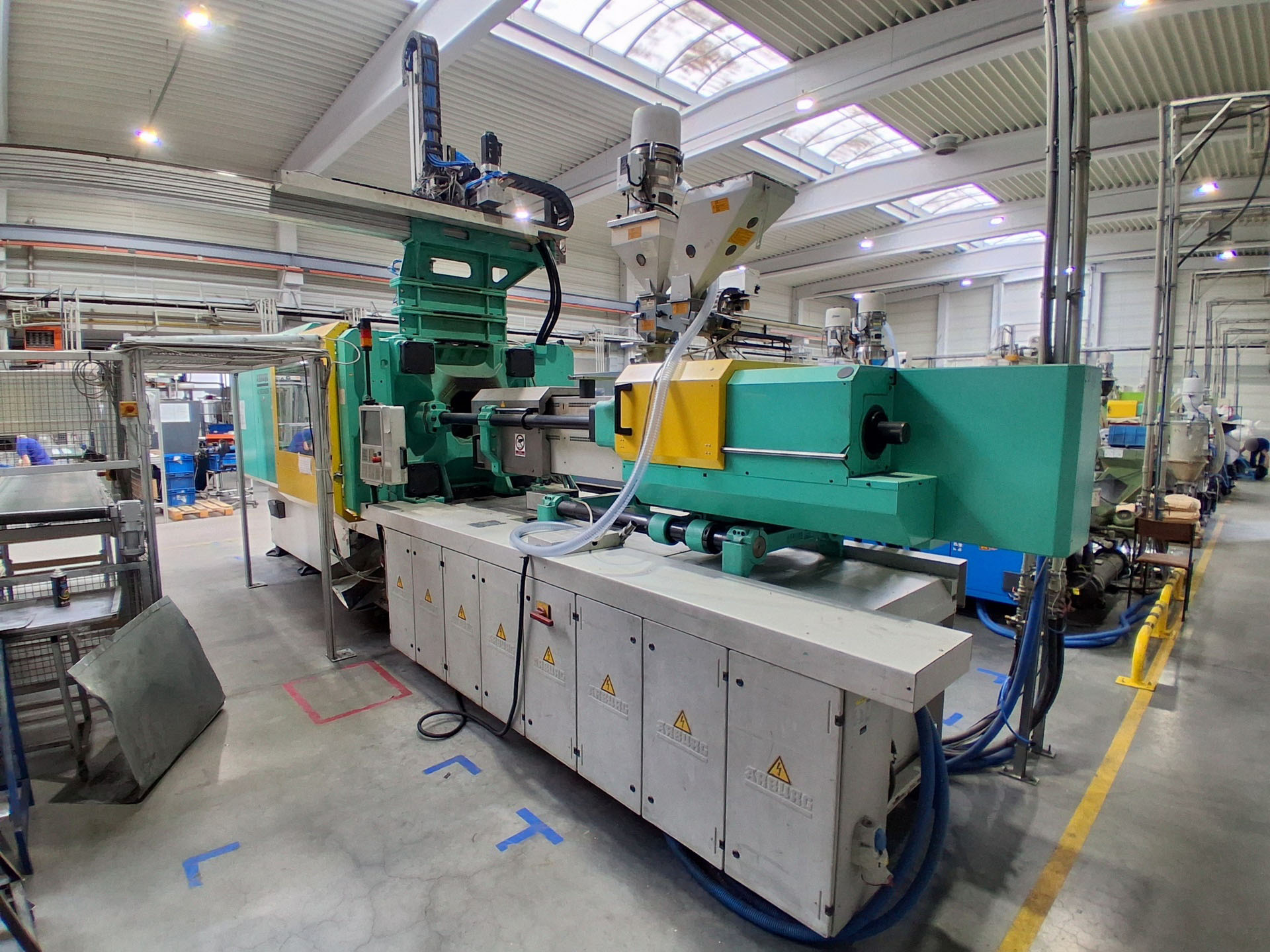 ARBURG ALLROUNDER 720S 3200-2100