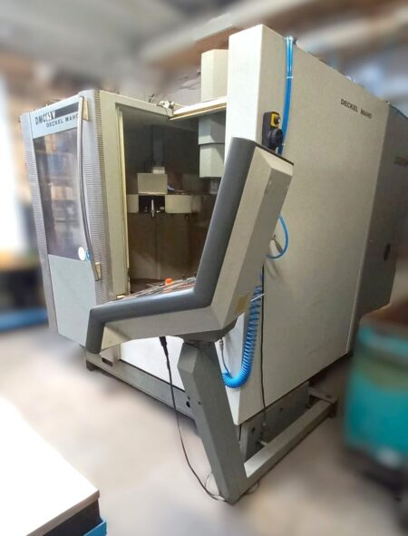 DECKEL MAHO DMC 63 V